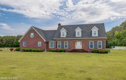 15554 Us Highway 421, Burgaw, NC 28425