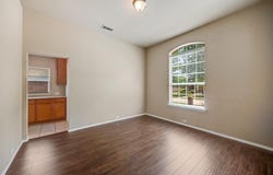 1330 Mercury Lane, Lancaster, TX 75134