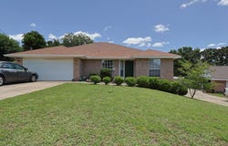5205 Whitehurst Lane, Crestview, FL 32536