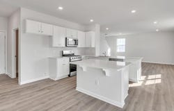 34 N Packard St, Hammonton, NJ 08037
