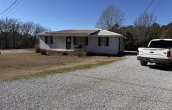 45 Hemlock Dr., Potts Camp, MS 38659