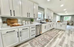 528 W. 3rd St, Flora, IL 62839