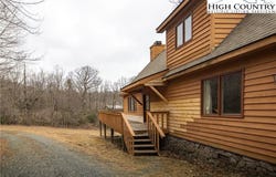 8280 Hemlock Ridge Road, Blowing Rock, NC 28605