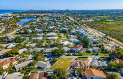 451 Neptune Road, Juno Beach, FL 33408