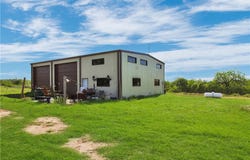 4552 Mineral Cemetery, Beeville, TX 78102