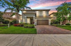 9880 S Miralago Way, Parkland, FL 33076