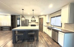 268 Flaming Oak Dr, Bastrop, TX 78602