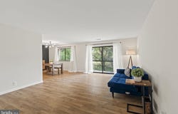 115 KINGS HIGHWAY UNIT, MAPLE SHADE, NJ 08052