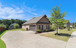90 Streamside Drive, Covington, GA 30016