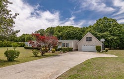 1597 Sexton Gin Road, Starr, SC 29684