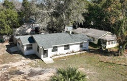 301 E ATWATER AVENUE, EUSTIS, FL 32726