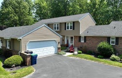 253 Old Oak Post Road, Amherst, NY 14051