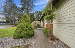 12306 SE 1ST St, Vancouver, WA 98660