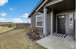 58400 4-K OVERLOOK Ln, JohnDay, OR 97845