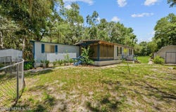108 HUGH Avenue, Interlachen, FL 32148