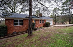207 W 23rd Street, Russellville, AR 72802