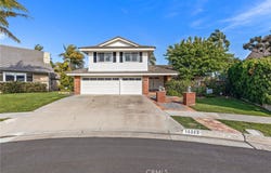 10282 Wesley Circle, Huntington Beach, CA 92646