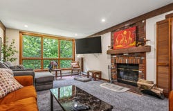 33D White Oaks Loop, Dover, VT 05356