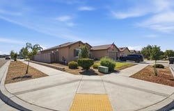 2291 Elizabeth Drive, Hanford, CA 93230