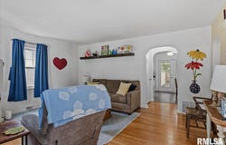 1516 W JACKSON Street, Springfield, IL 62704