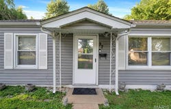 37 Saint Celeste Drive, Florissant, MO 63031