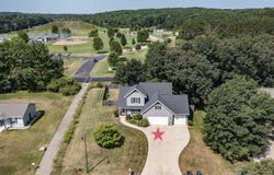 820 WOODLAND Circle, WAUPACA, WI 54981