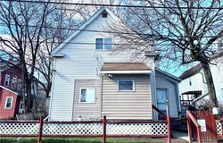 406 Peach St, City of But NE, PA 16001