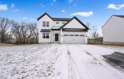 23 AMERICAN AVENUE, CARLISLE, PA 17013