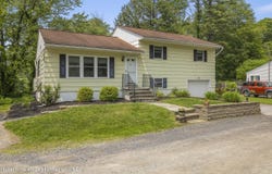 10 Dogwood Lane, New Paltz, NY 12561