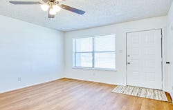 406 Pine, Kenedy, TX 78119