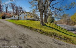 501 N Main Street, Moscow, PA 18444