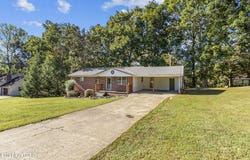 203 County Road 142, Riceville, TN 37370
