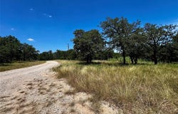 114 E Mojave Trail, Nocona, TX 76255