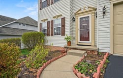 5834 Windsor Ct, South Fayette, PA 15057