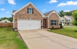101 Emma Grace Lane, New Market, AL 35761