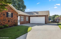 12644 Pony Express Drive, Knoxville, TN 37934