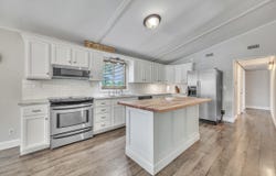 1605 G Avenue, Milford, IA 51351