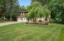 7744 Cecelia Drive, Parma, OH 44134