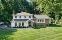 734 Willow Run, Wyckoff, NJ 07481