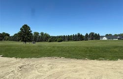 305 Devonshire Drive, Lapeer, MI 48446