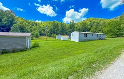 119 Nightingale Lane, Girdler, KY 40943
