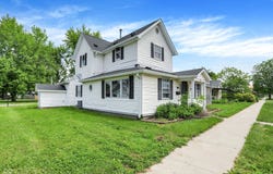 402 E 8th Street, Rushville, IN 46173