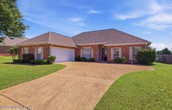 210 Crescent Ridge Drive, Madison, MS 39110