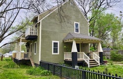 114  N Ozark  ST, Prairie Grove, AR 72753