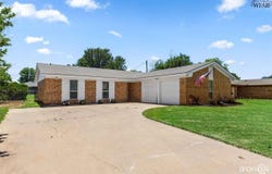 1320 AMHERST STREET, Burkburnett, TX 76354