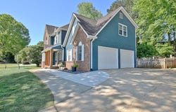 1310 Yarborough, Peachtree City, GA 30269