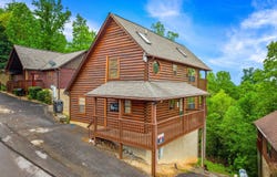 1542 Bears Den Way, Sevierville, TN 37862