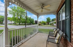 16 Avenue A, Helmetta, NJ 08828