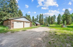 462 Gold Fork, Donnelly, ID 83615
