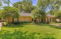 1820 Jamaica Lane, Sherman, TX 75092